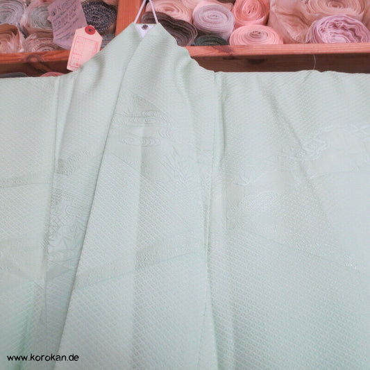 Iromuji Kimono Seidendamast, jade Hitta Matzukawabishi