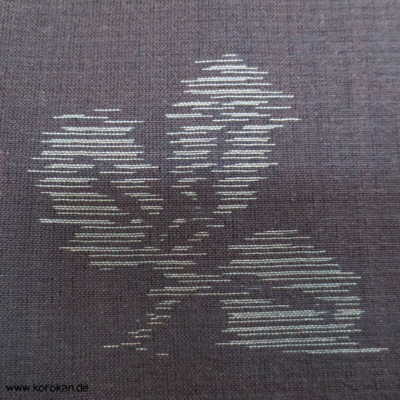 Kasuri Klee beige in dunkelbraunem Sha Organza Hitoe Kimono