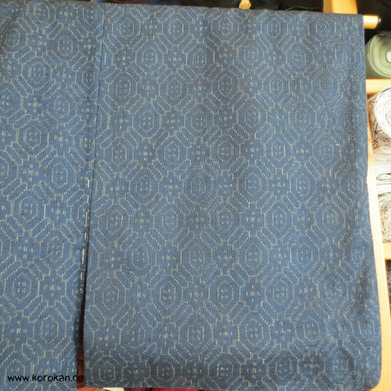 Kikko Kasuri Tsumugi Seiden Kimono