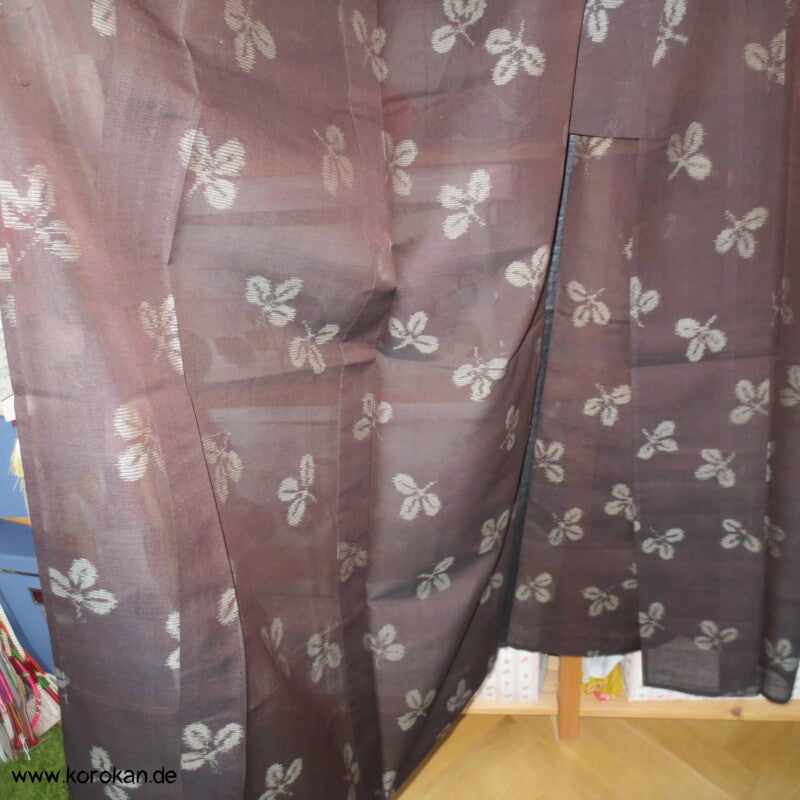 Kasuri Klee beige in dunkelbraunem Sha Organza Hitoe Kimono
