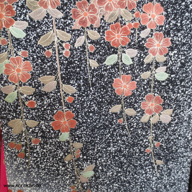 Umeblüten in der Nacht Japan Furisode Seidencrepe Kimono