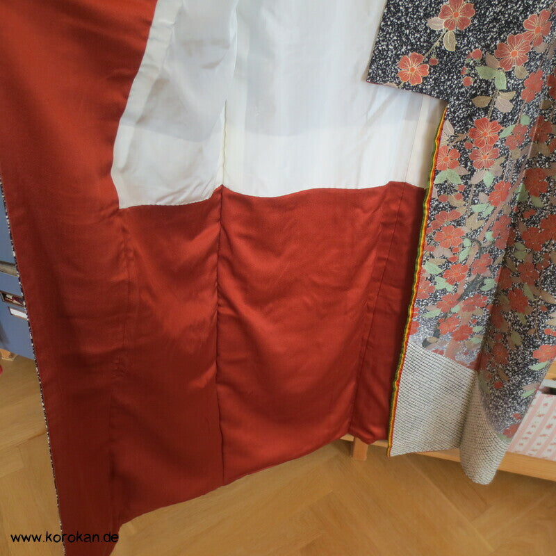 Umeblüten in der Nacht Japan Furisode Seidencrepe Kimono