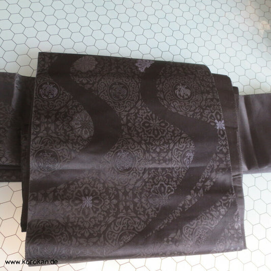 schwarz gewebte Musterwelle Kuro Fukuro Obi Kimonogürtel