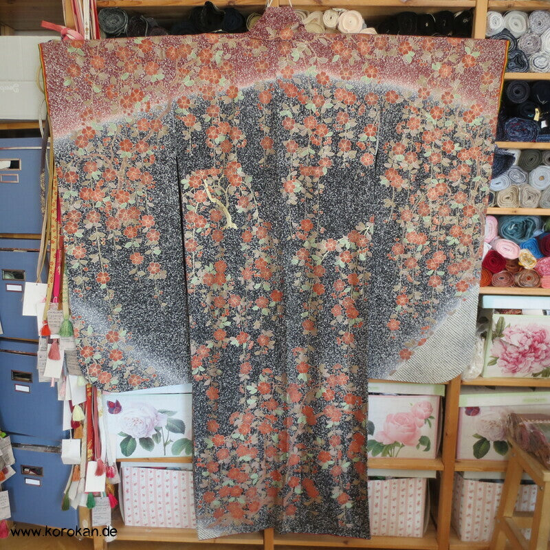 Umeblüten in der Nacht Japan Furisode Seidencrepe Kimono
