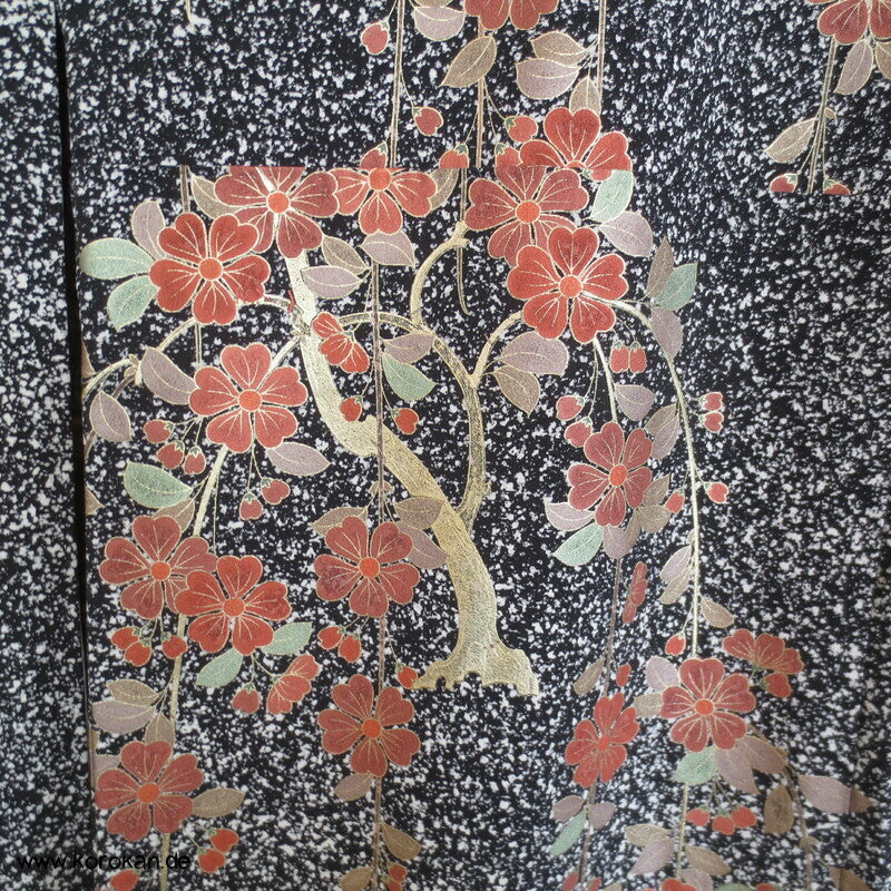 Umeblüten in der Nacht Japan Furisode Seidencrepe Kimono