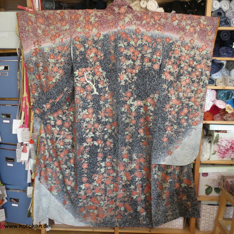 Umeblüten in der Nacht Japan Furisode Seidencrepe Kimono
