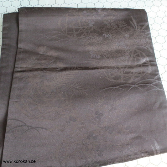 schwarz gewebte Blumenkörbe Fukuro Obi