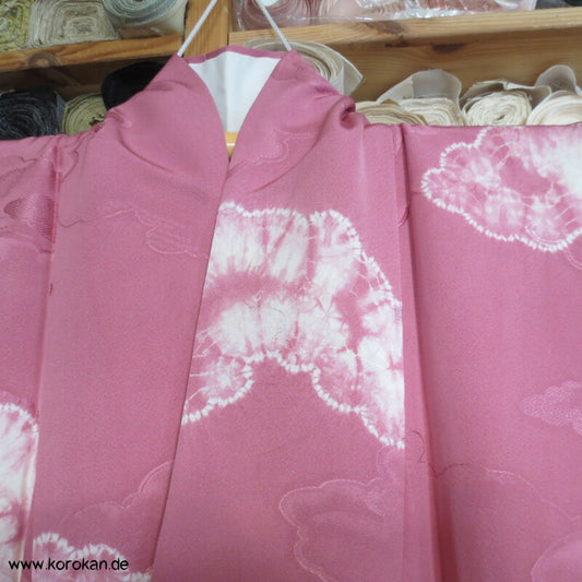 gewebte und Shibori Wolken Seidendamast Komon Kimono
