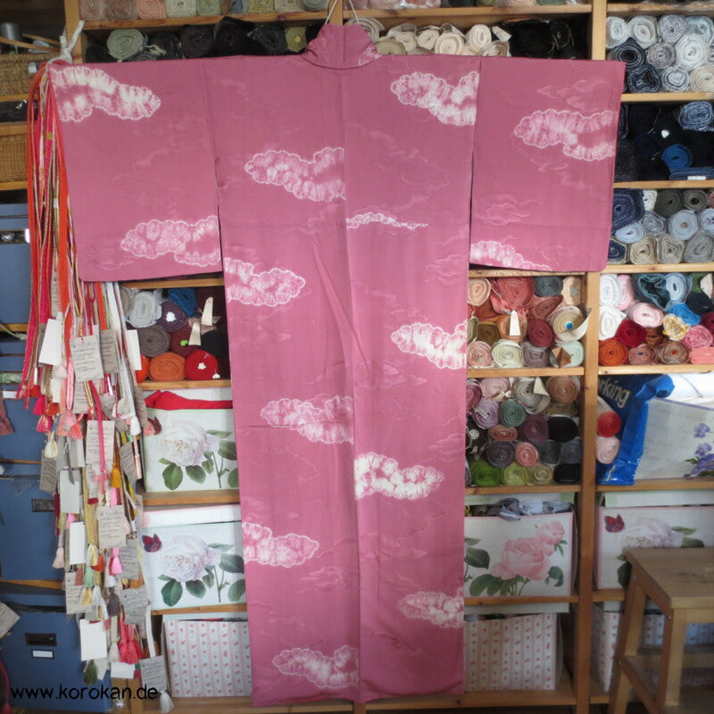 gewebte und Shibori Wolken Seidendamast Komon Kimono