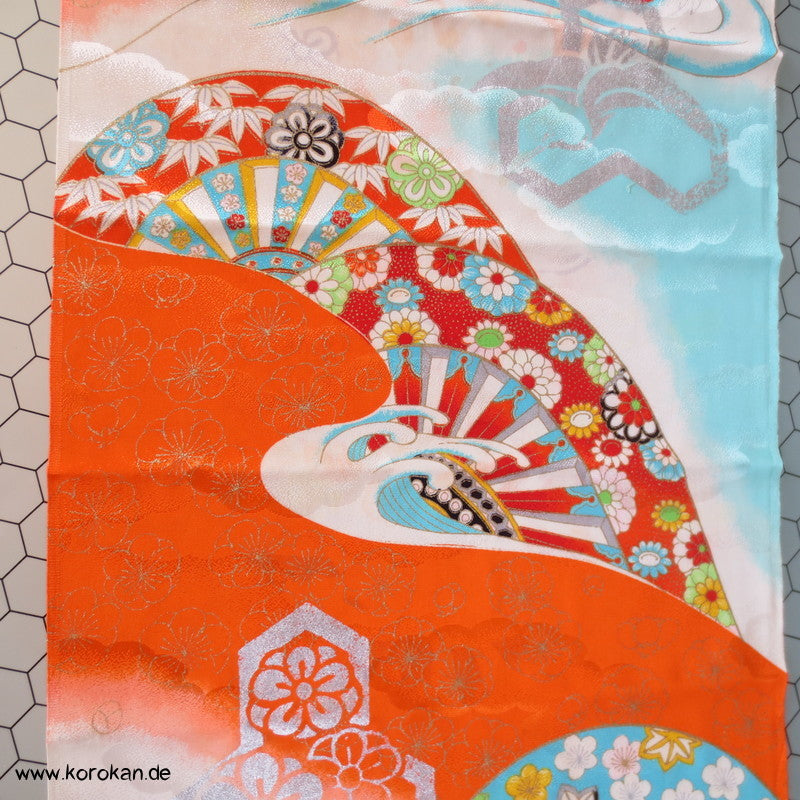 Wasserräder, Wellenkämme silber gold Kinder Kimono Stoff
