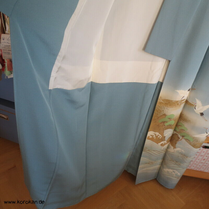 Kraniche über Wellen handbemalter Iro - Tomesode Kimono, japanischer Seidencrepe