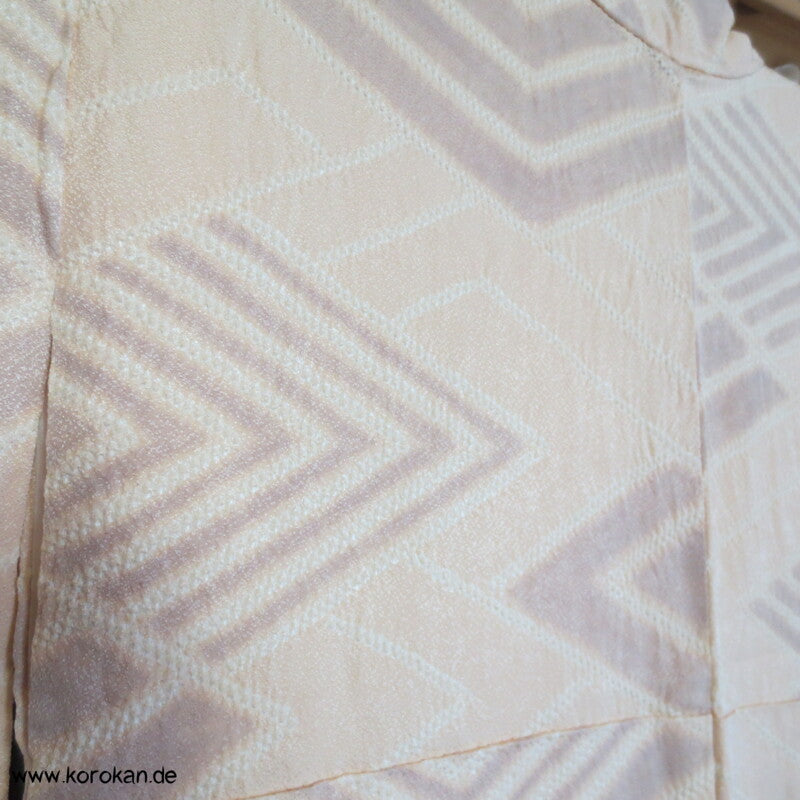 Diamantmuster Shibori Seidendamast Komon Kimono