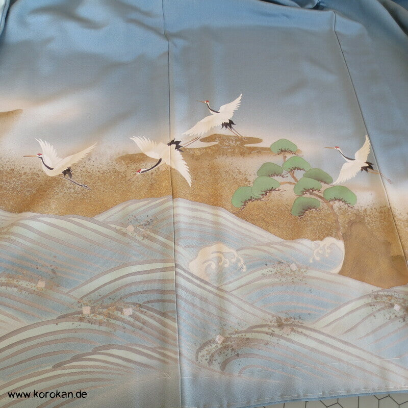 Kraniche über Wellen handbemalter Iro - Tomesode Kimono, japanischer Seidencrepe