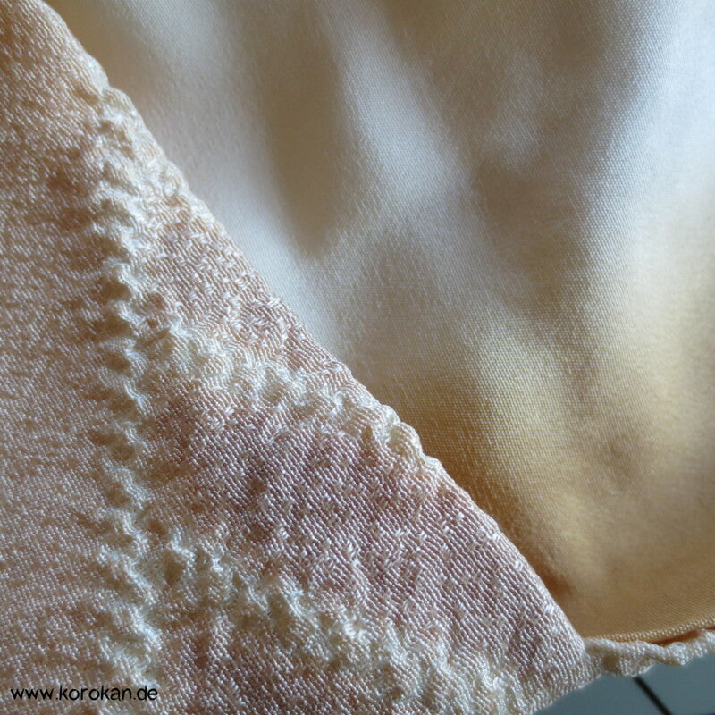 Diamantmuster Shibori Seidendamast Komon Kimono