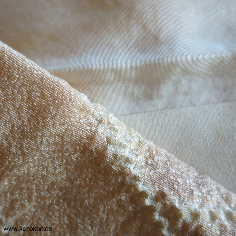 Diamantmuster Shibori Seidendamast Komon Kimono