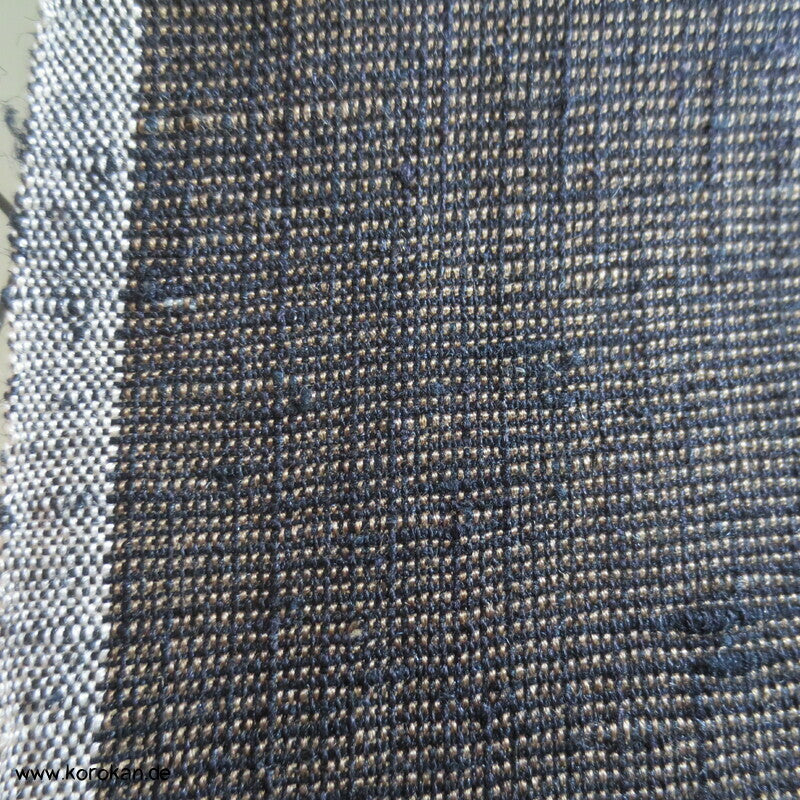 Tanmono Stoffrolle dunkelbrauner Tsumugi Kimono Seide Ballen