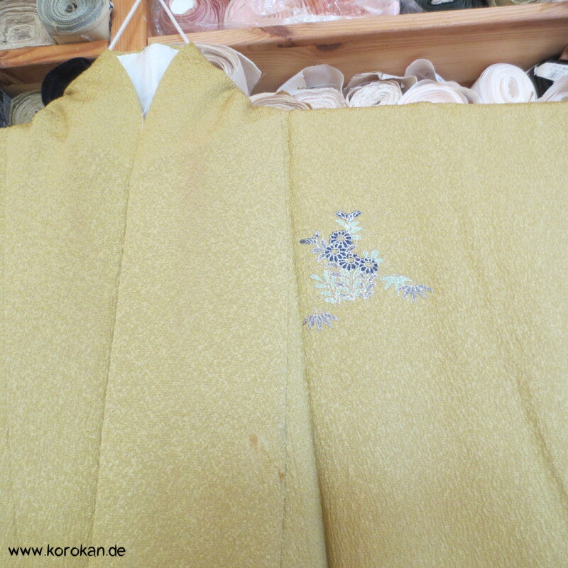 schwerer Seiden Chirimen Crepe Homongi Kimono - senf mit oliv
