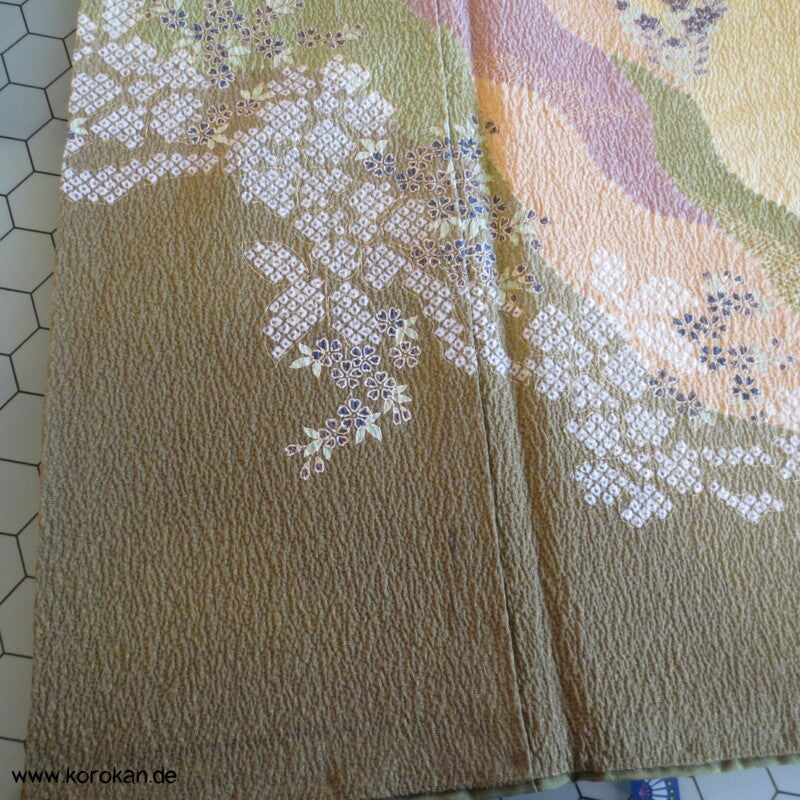 schwerer Seiden Chirimen Crepe Homongi Kimono - senf mit oliv
