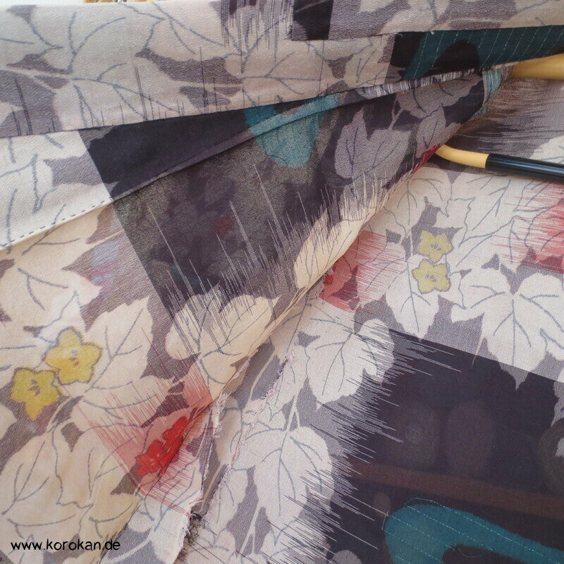 wilde Kasuri Ahornblätter Hitoe Kimono