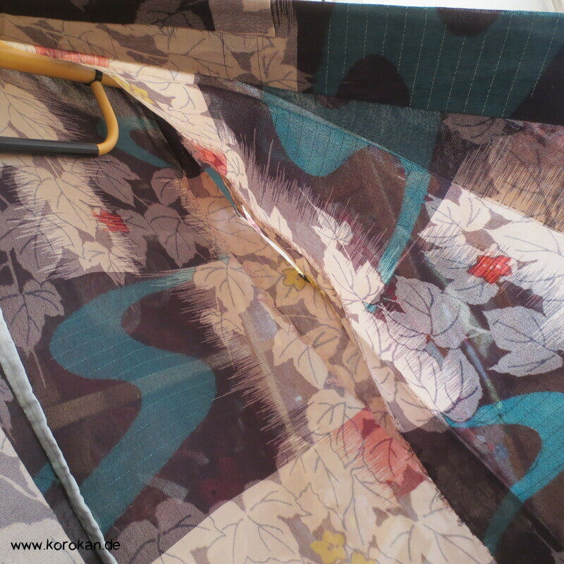 wilde Kasuri Ahornblätter Hitoe Kimono