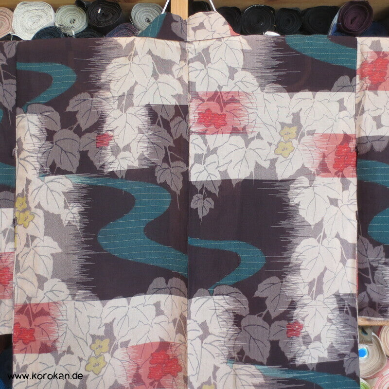 wilde Kasuri Ahornblätter Hitoe Kimono