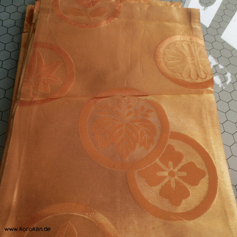 messing Mon auf gold Chuya Fukuro Obi