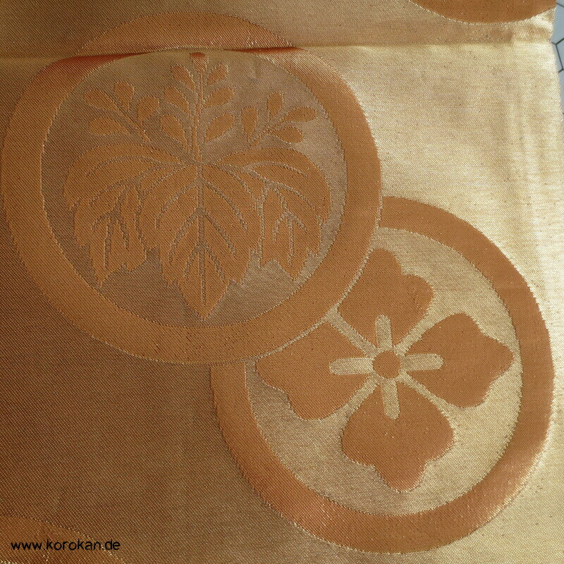 messing Mon auf gold Chuya Fukuro Obi