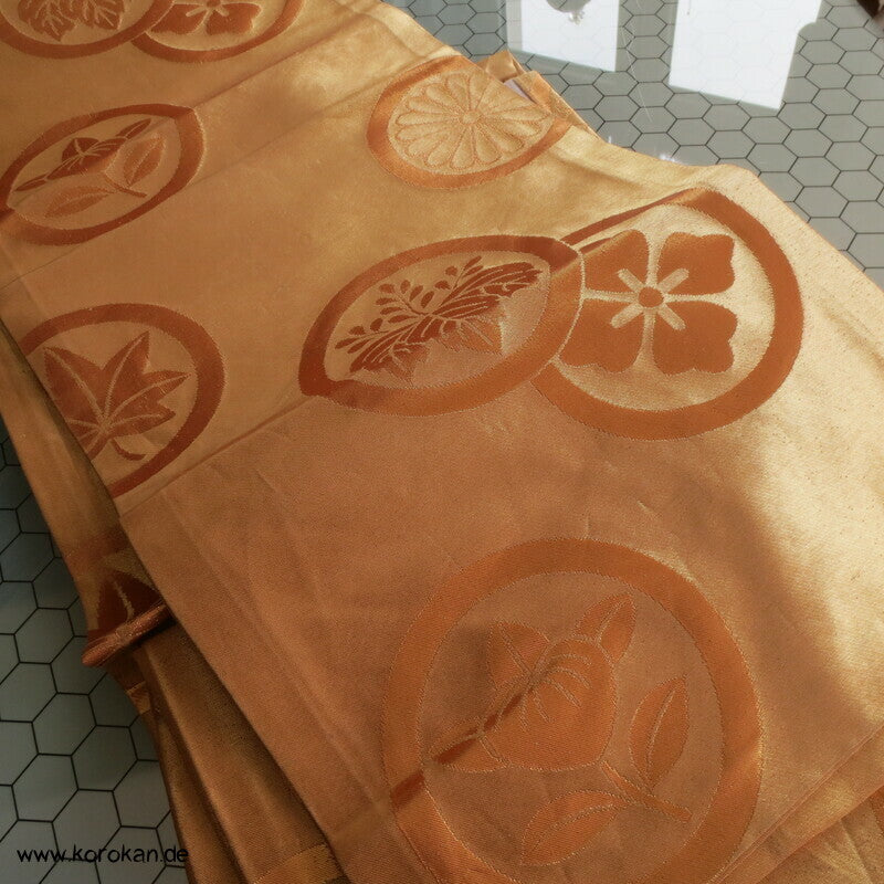 messing Mon auf gold Chuya Fukuro Obi