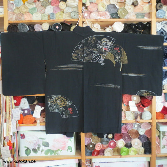 Urushi Blüten Fächer Seidenbrokat schwarz Haori Kimono Jacke, mit Himo