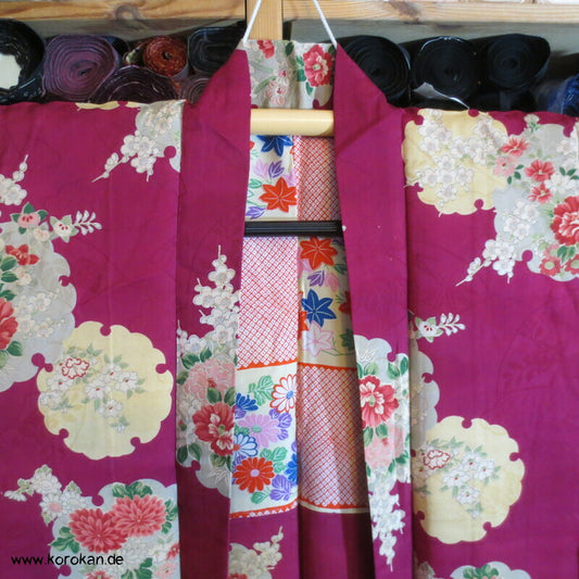 Schneeflocken auf pink Haori Kimono Jacke Blüten Seidendamast