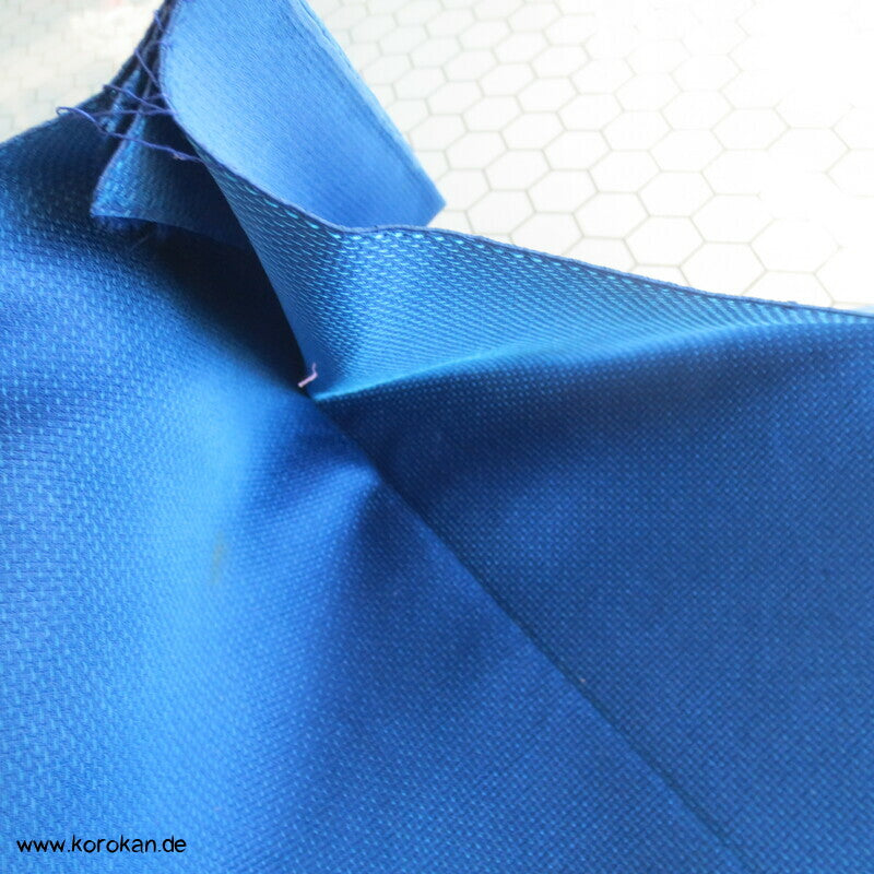 abstrakte Welle auf blau Nagoya Obi