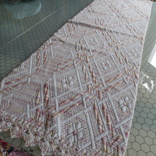 japanischer Kimono Schal aus feiner Wolle (?) mit Häkelei