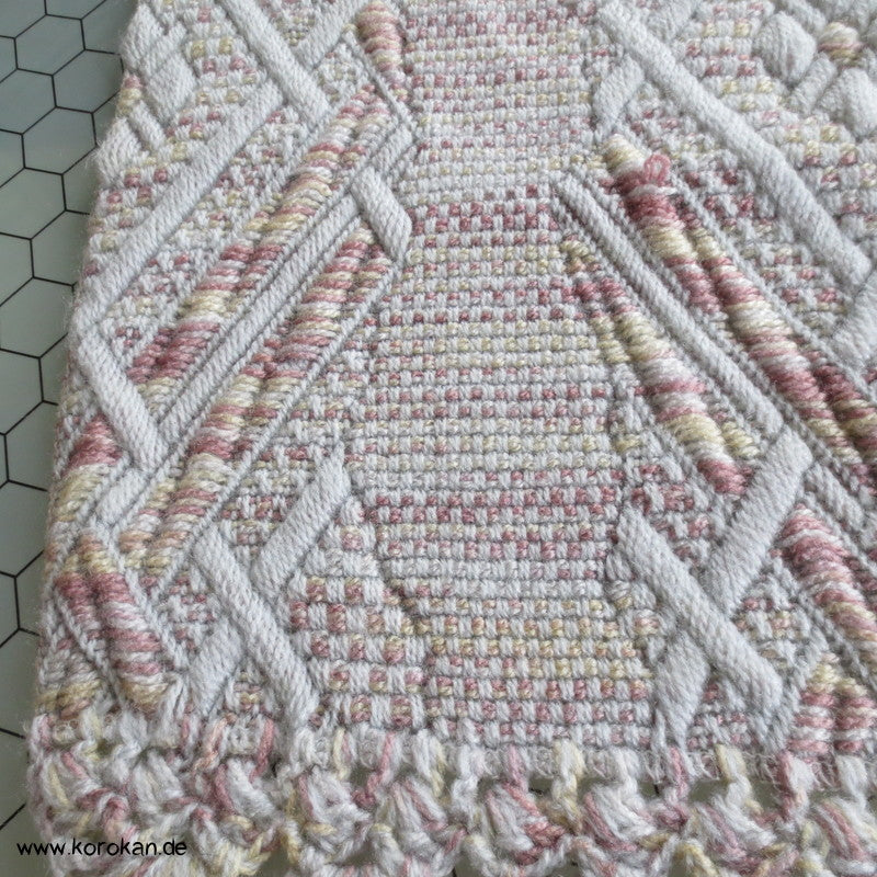 japanischer Kimono Schal aus feiner Wolle (?) mit Häkelei