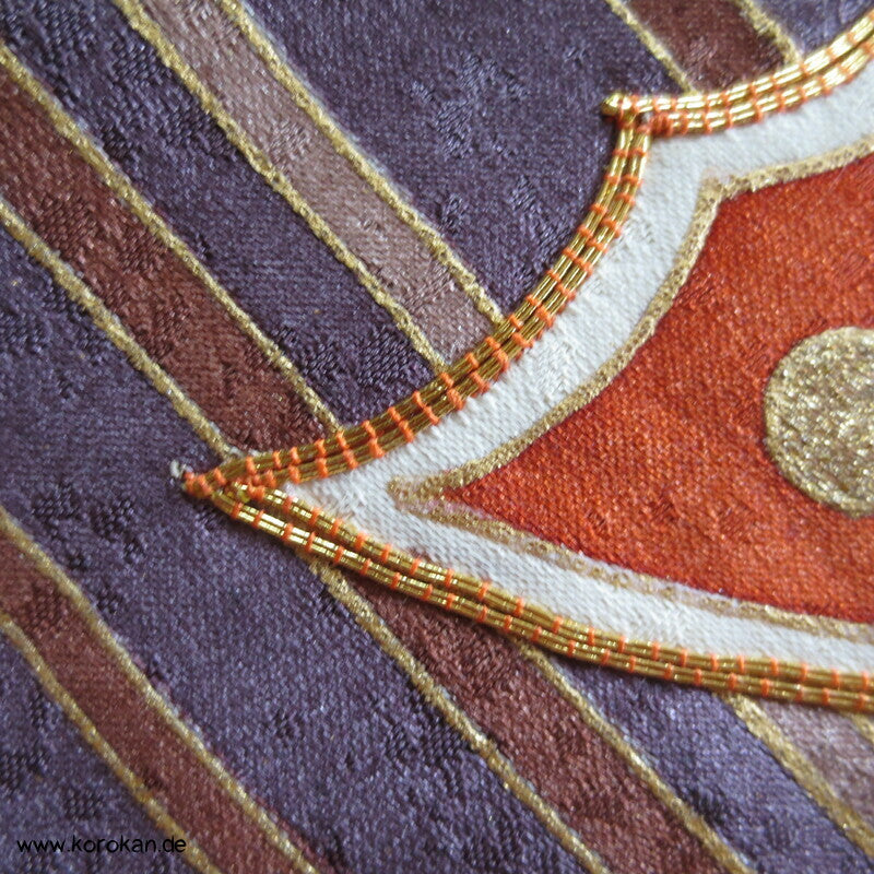 Schmetterlinge auf Blüten im Halbdunkel Furisode