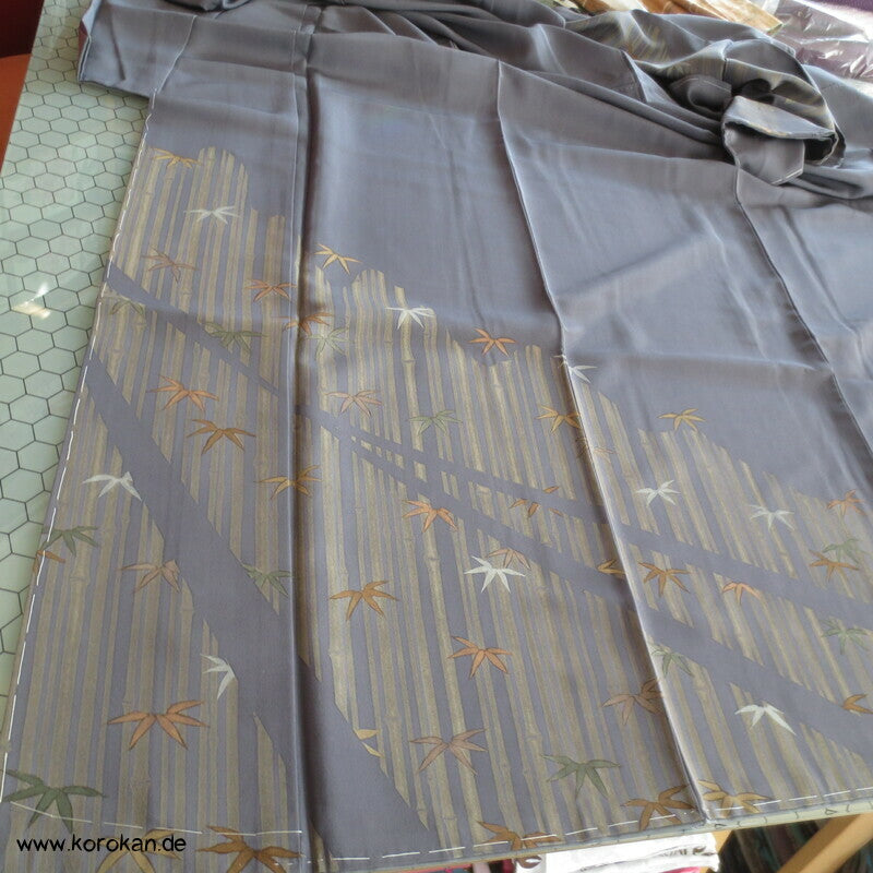 Homongi Seidencrepe Kimono, Künstlermotiv Bambuswald
