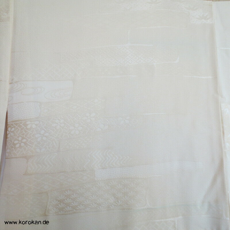 Jimon einfarbiger Kimono mit Webmuster, cremefarbene Seide
