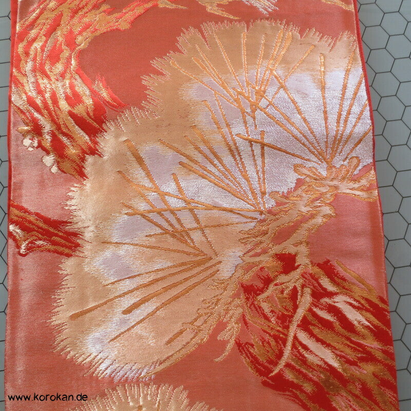 stilisierte Pinien Fukuro Obi Seidenbrokat Kimonogürtel