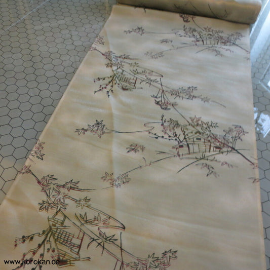 abstrahiertes Häusermuster Kimono Seide