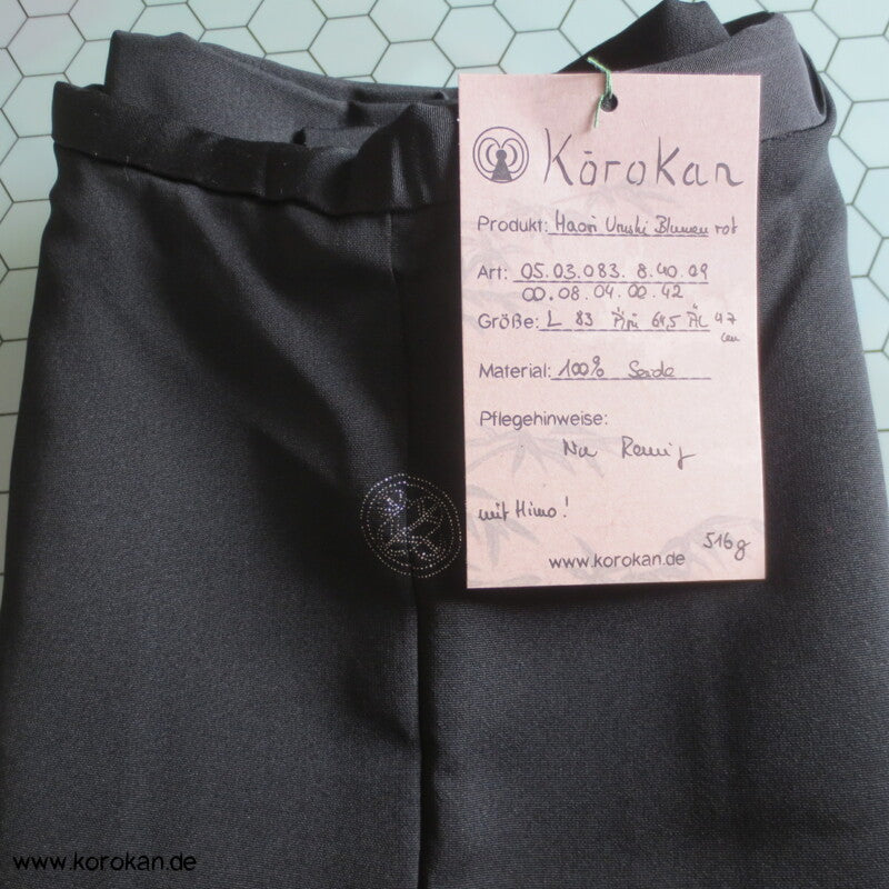 Haori - Kimono Jacke, schwarz mit roten Urushizweigen