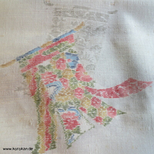 Tanmono Kimono Stoffrolle bunte Kasuri Kicho mit Schattenwurf in natur