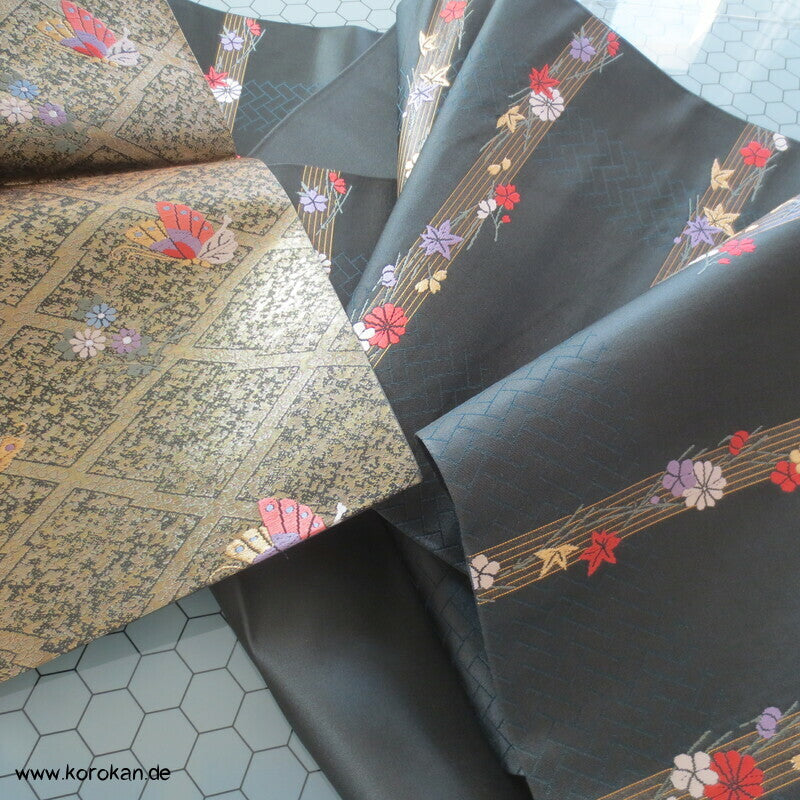 Schmetterlinge auf Matzukawabishi Fukuro Obi Seidenbrokat Kimonogürtel