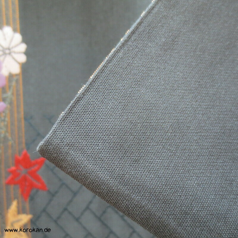 Schmetterlinge auf Matzukawabishi Fukuro Obi Seidenbrokat Kimonogürtel