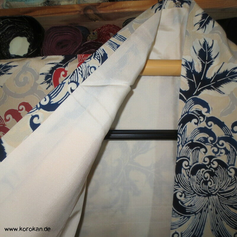 Rangiku Chrysanthemen Komon Kimono dicker Seiden Crepe