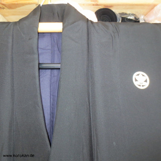 fünf Tachibana Mon Montsuki - schwarzer Seiden Kimono