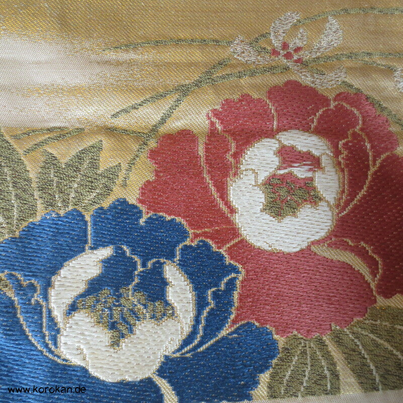 Blumenstreifen auf mattgold Fukuro Obi Seidenjacquard Kimonogürtel