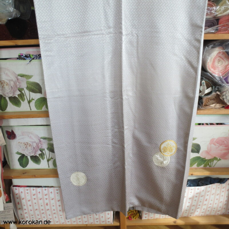 gestickte Mon Siegel Seiden Homongi Kimono