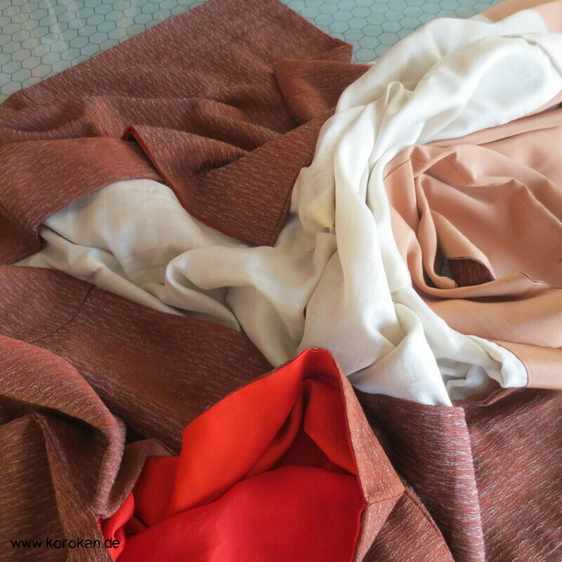 braun - roter Borkenkrepp Iromuji Kimono, antik