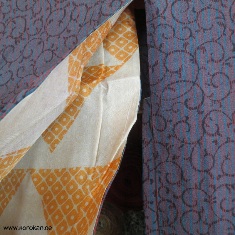 Karakusa Arabesken Haori - Kimono Jacke Seiden Chirimen Crepe