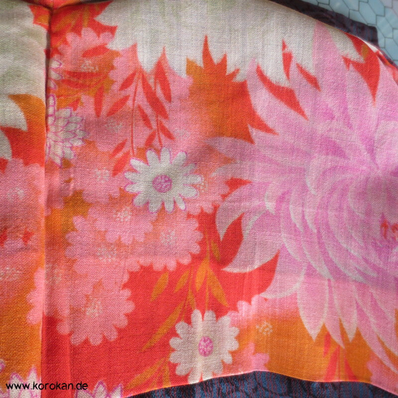 Karakusa Arabesken Haori - Kimono Jacke Seiden Chirimen Crepe