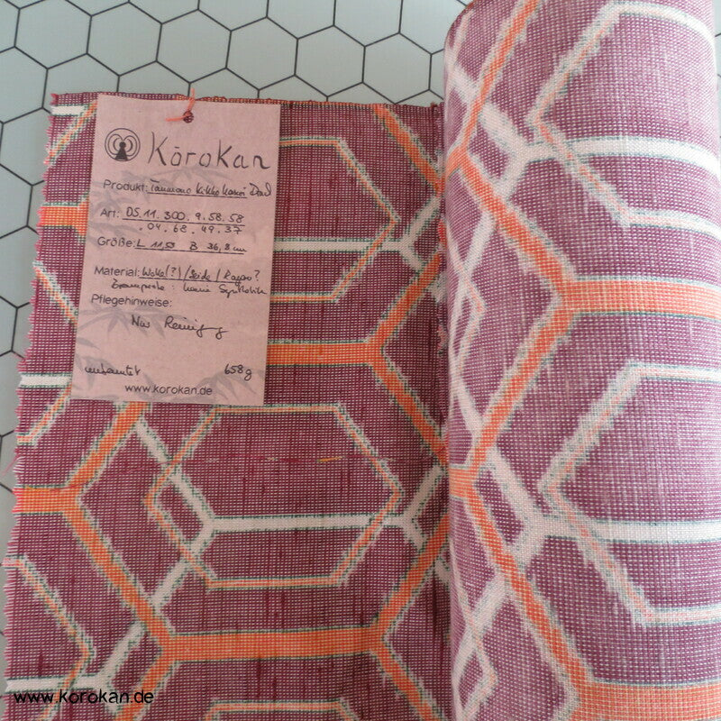 Kikko Kasuri Druck Kimono Wollmischgewebe